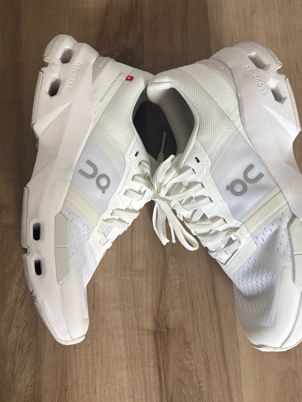 On Running Cloudtec Women’s Sneakers - White Size W7
